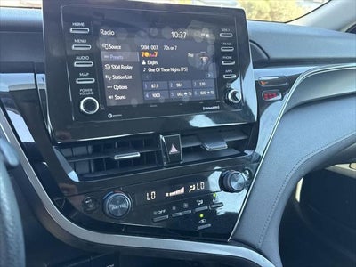 2024 Toyota Camry Hybrid LE