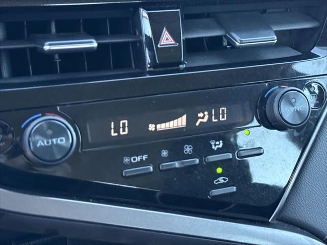 2024 Toyota Camry Hybrid LE