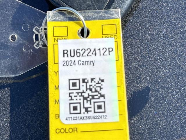 2024 Toyota Camry Hybrid LE