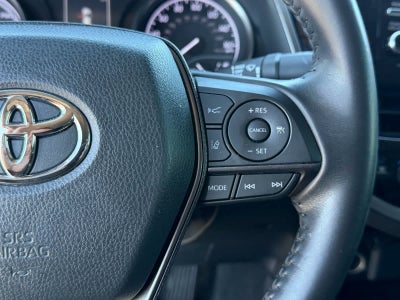 2021 Toyota Camry Hybrid SE