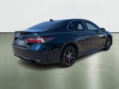 2021 Toyota Camry Hybrid SE