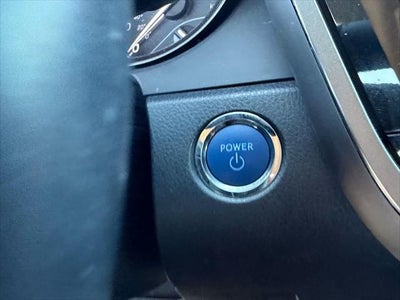 2021 Toyota Camry Hybrid SE