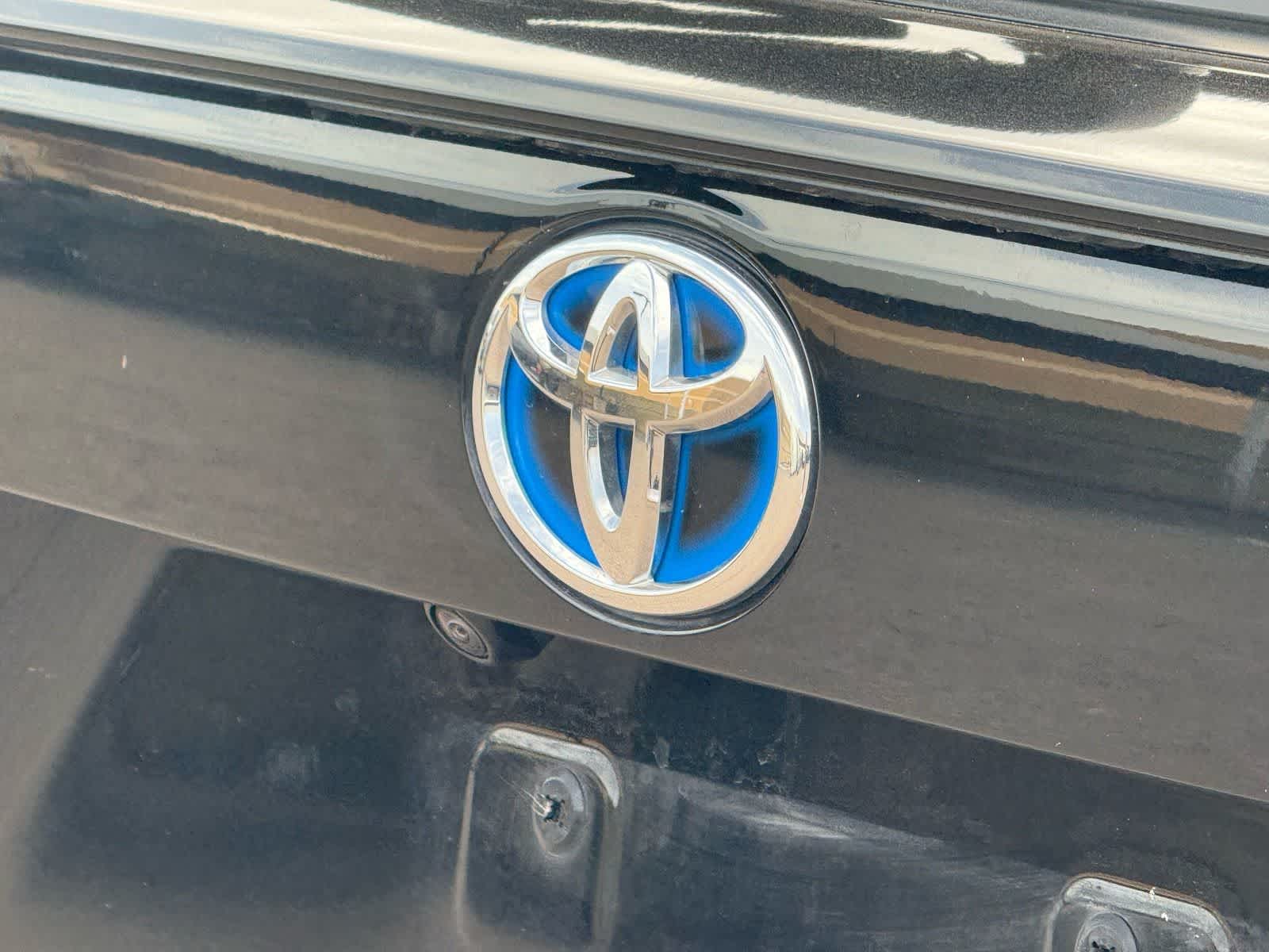 2023 Toyota RAV4 Hybrid LE