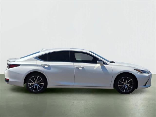 2025 Lexus ES 300h ES 300h