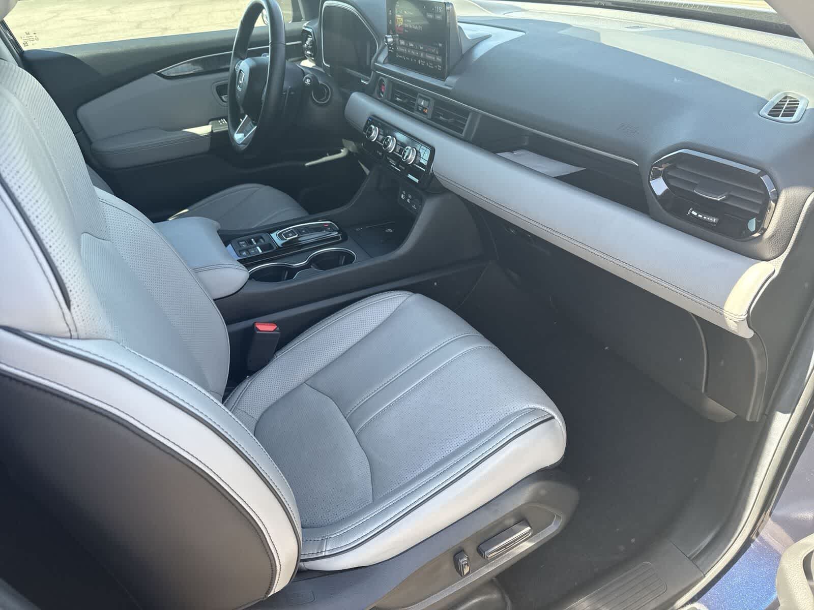 2025 Honda Pilot Elite