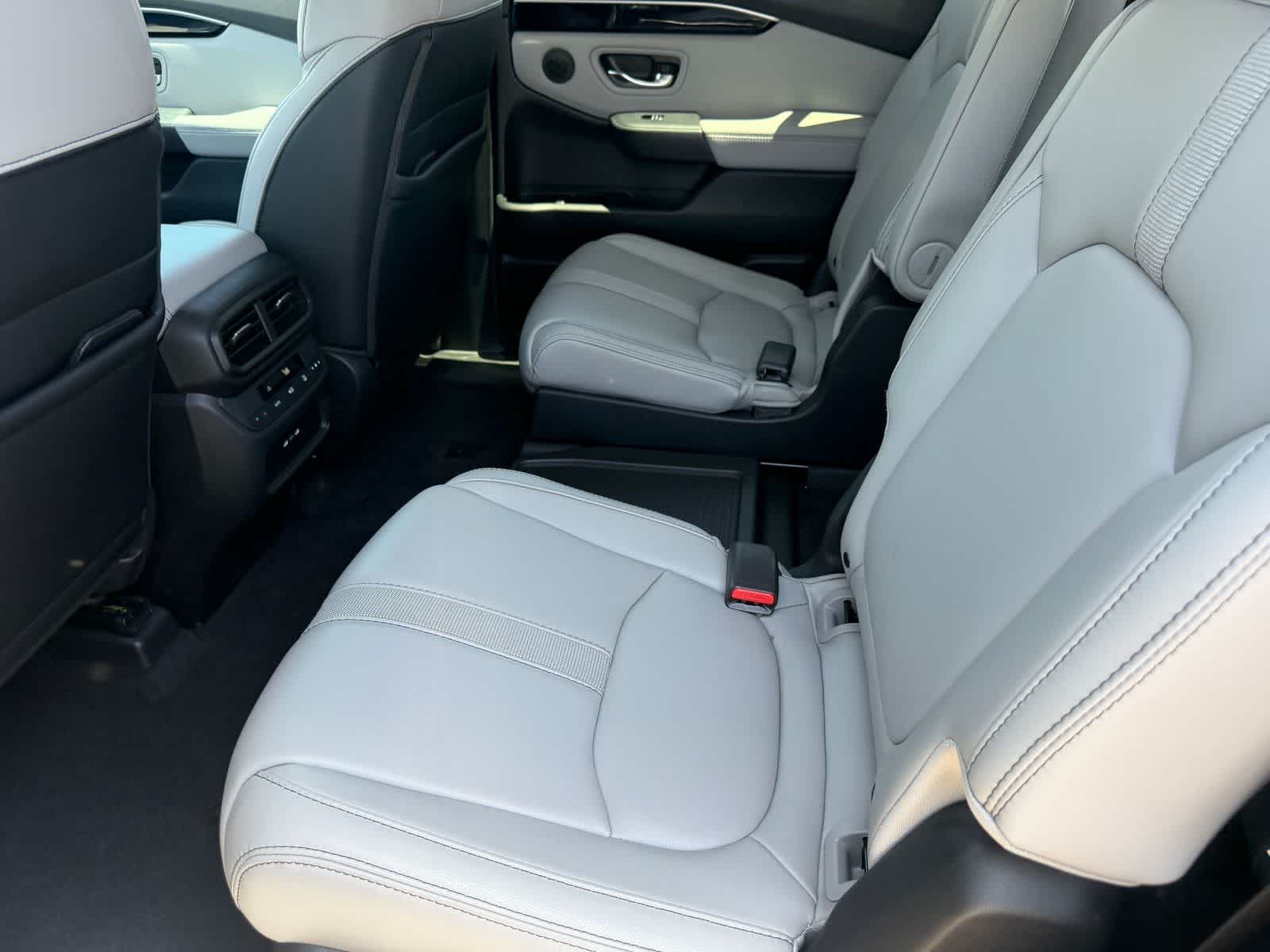2024 Honda Pilot EX-L 7 Passenger
