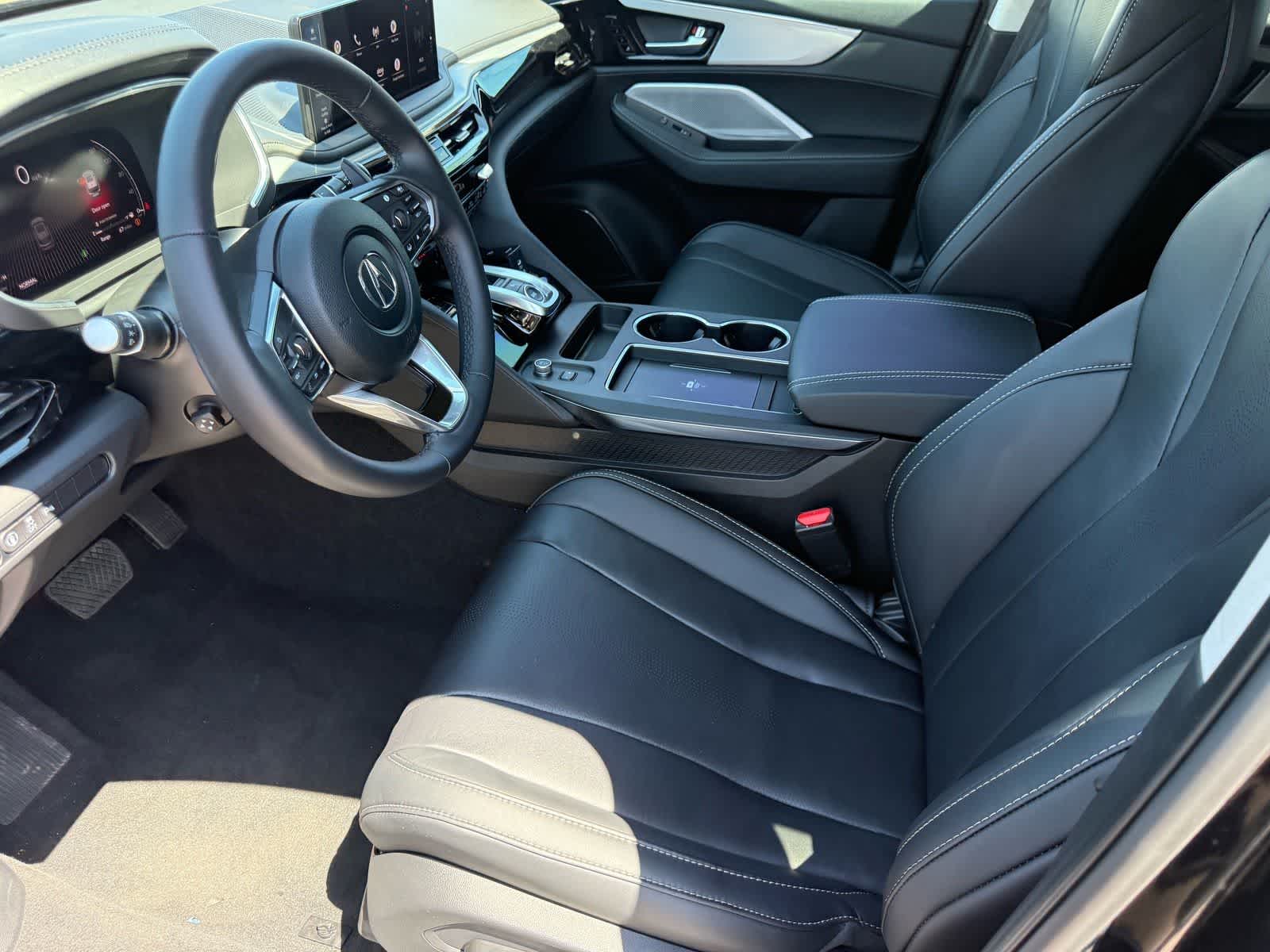 2025 Acura MDX w/Technology Package