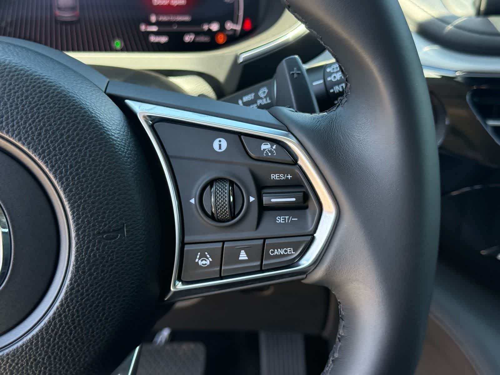2025 Acura MDX w/Technology Package