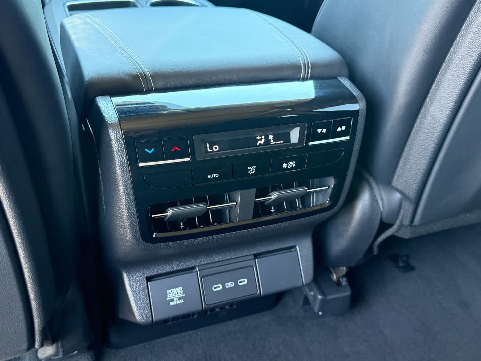 2025 Acura MDX w/Technology Package
