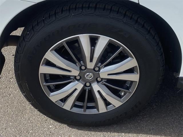 2018 Nissan Pathfinder SV