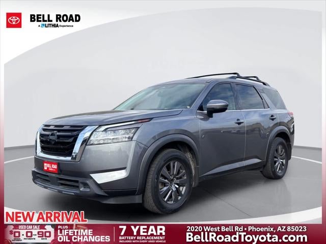 2022 Nissan Pathfinder SV