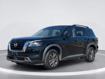 2023 Nissan Pathfinder SV