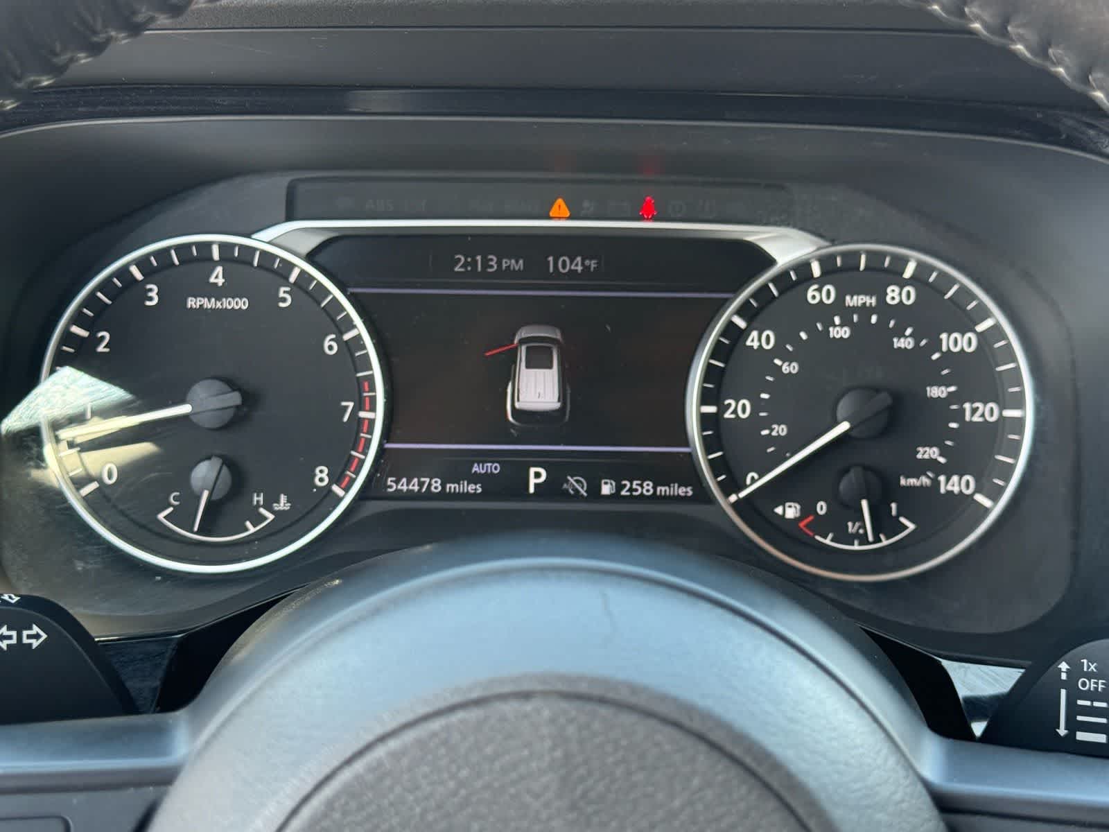 2024 Nissan Pathfinder SV