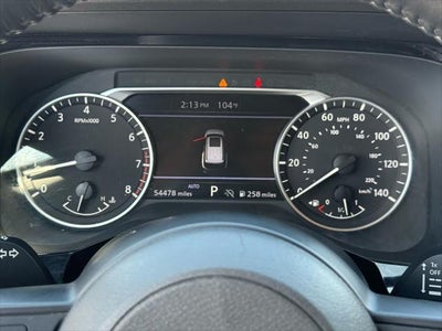 2024 Nissan Pathfinder SV