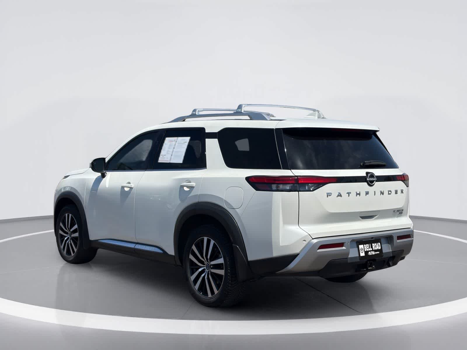 2023 Nissan Pathfinder Platinum