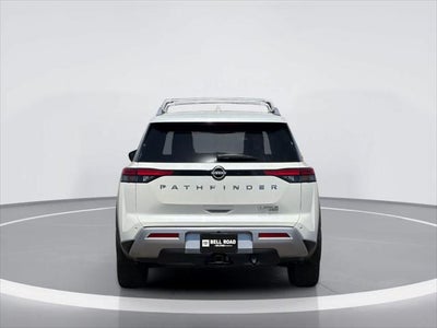 2023 Nissan Pathfinder Platinum