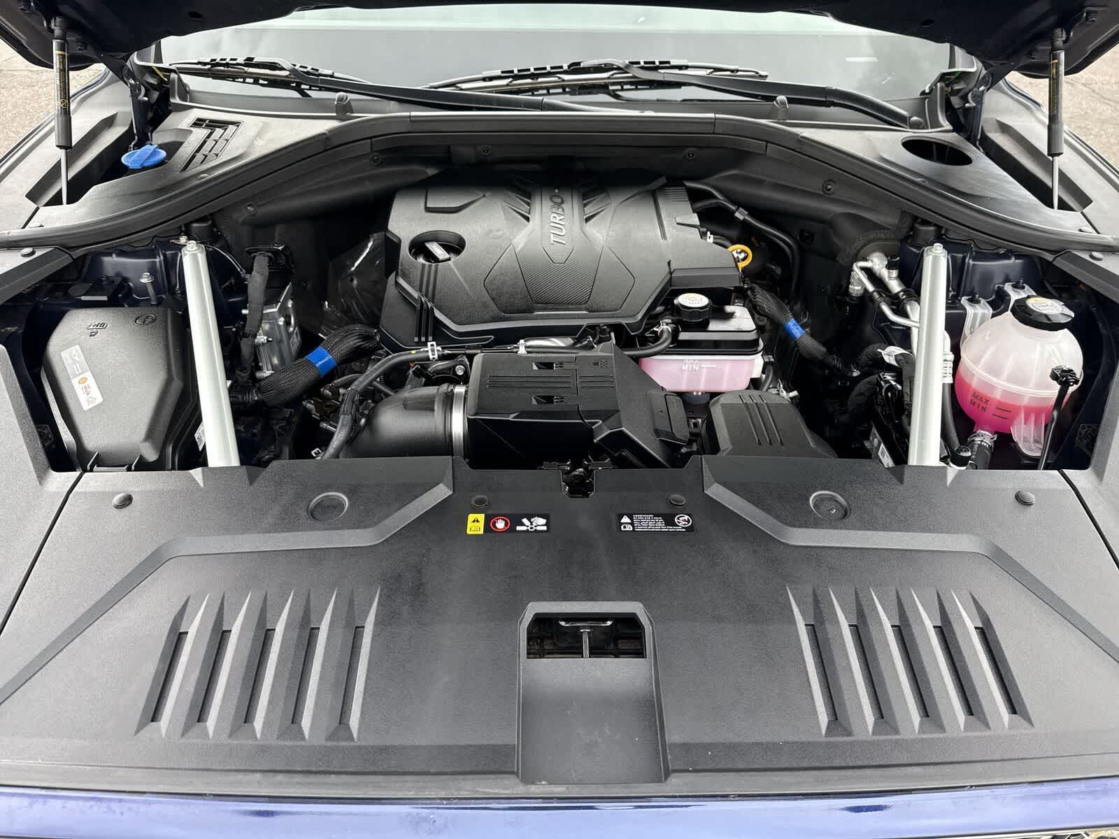 2025 Genesis GV70 2.5T