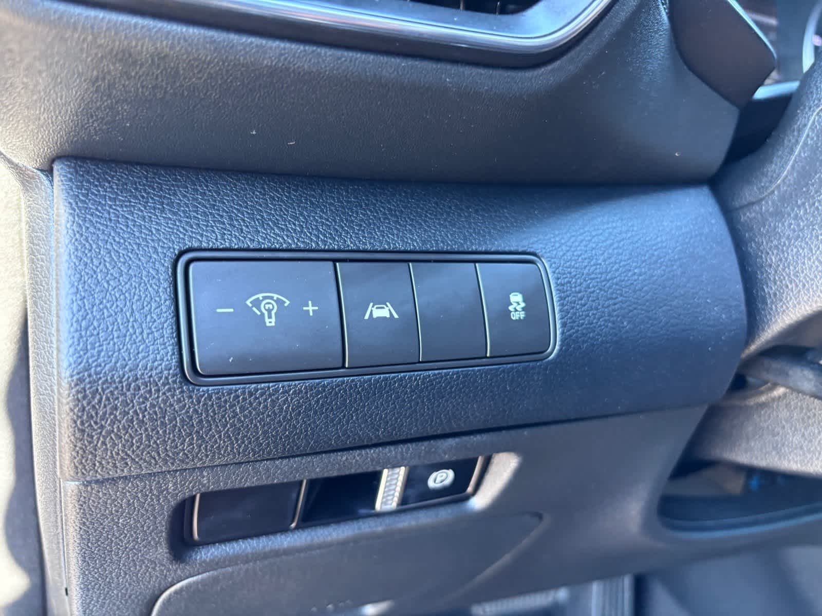2022 Hyundai Santa Fe SE