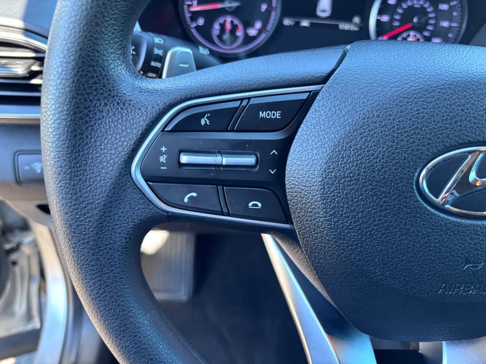 2022 Hyundai Santa Fe SE