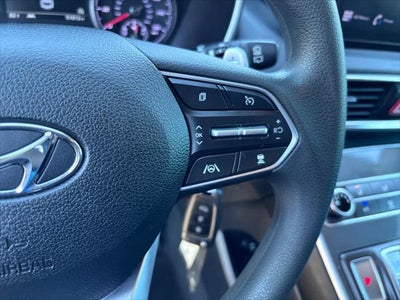 2022 Hyundai Santa Fe SE
