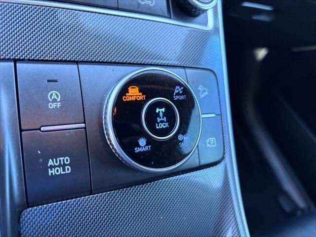 2022 Hyundai Santa Fe SE