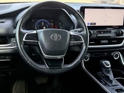 2025 Toyota Grand Highlander XLE