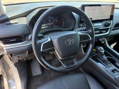 2025 Toyota Grand Highlander XLE
