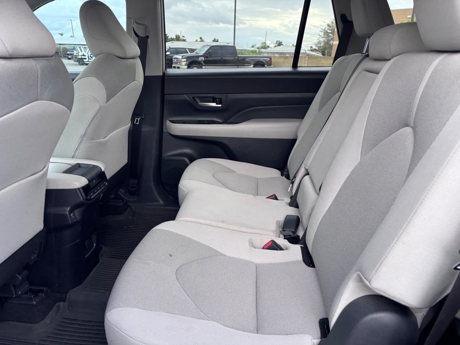 2026 Toyota Grand Highlander Hybrid LE