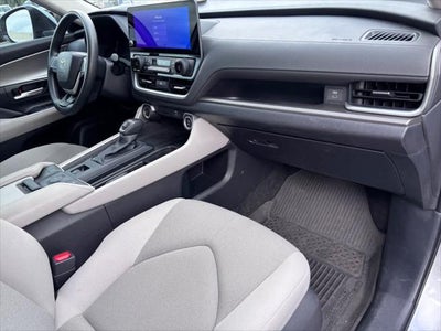 2026 Toyota Grand Highlander Hybrid LE