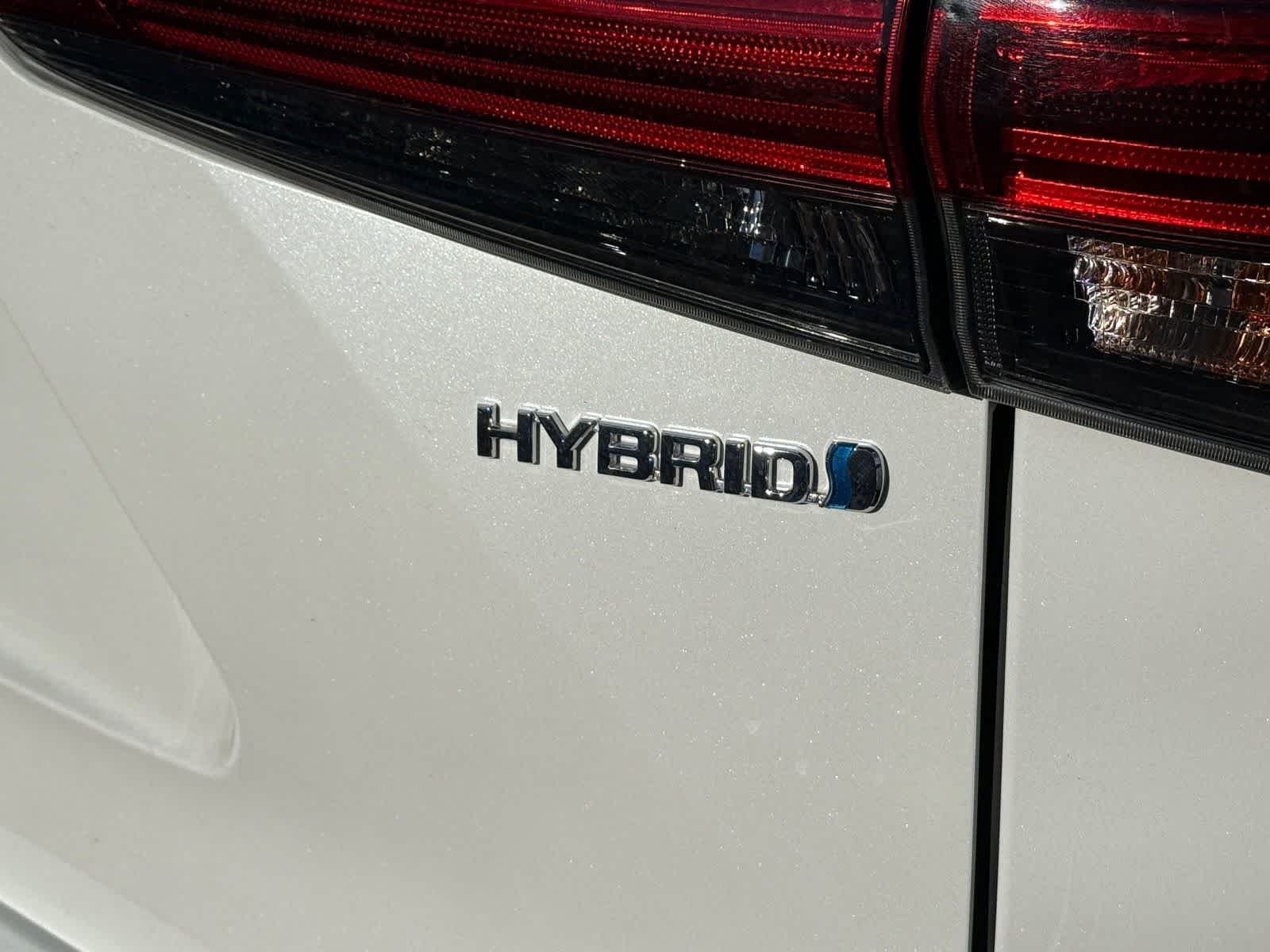 2023 Toyota Highlander Hybrid LE
