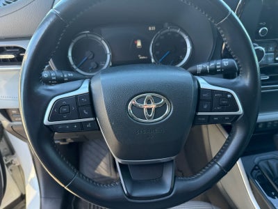 2023 Toyota Highlander Hybrid LE