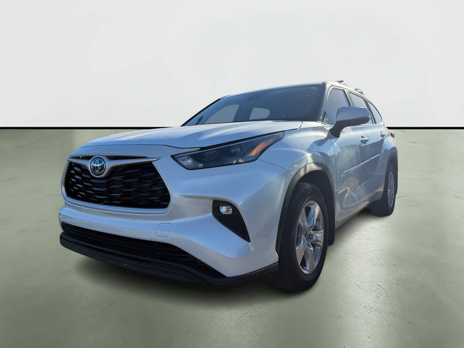 2023 Toyota Highlander Hybrid LE