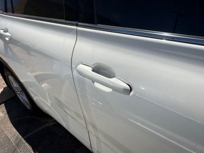 2020 Toyota Highlander LE