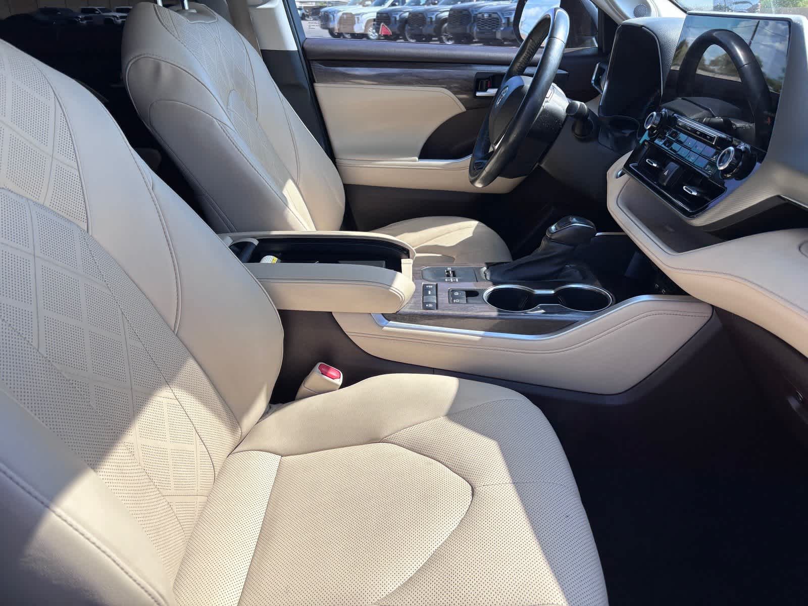 2020 Toyota Highlander Platinum