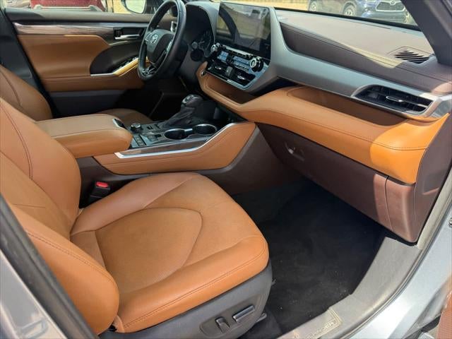 2021 Toyota Highlander Platinum