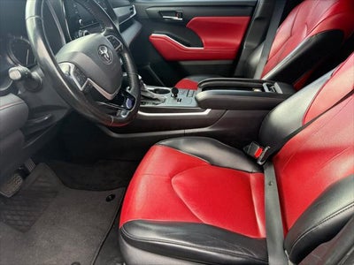 2022 Toyota Highlander XSE