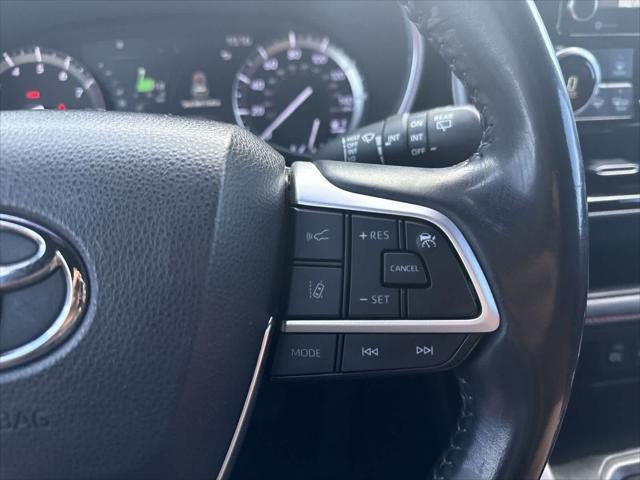 2022 Toyota Highlander XSE