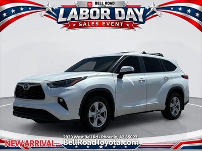 2023 Toyota Highlander LE