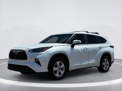 2023 Toyota Highlander LE