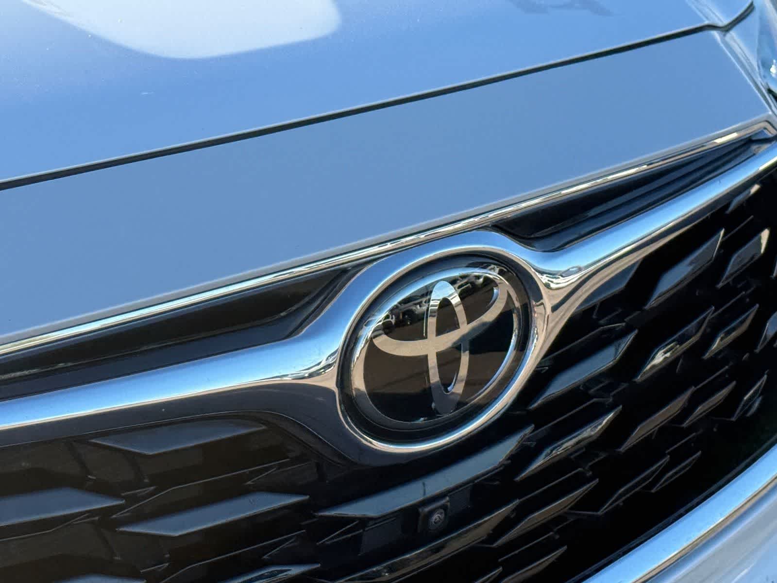 2023 Toyota Highlander Platinum