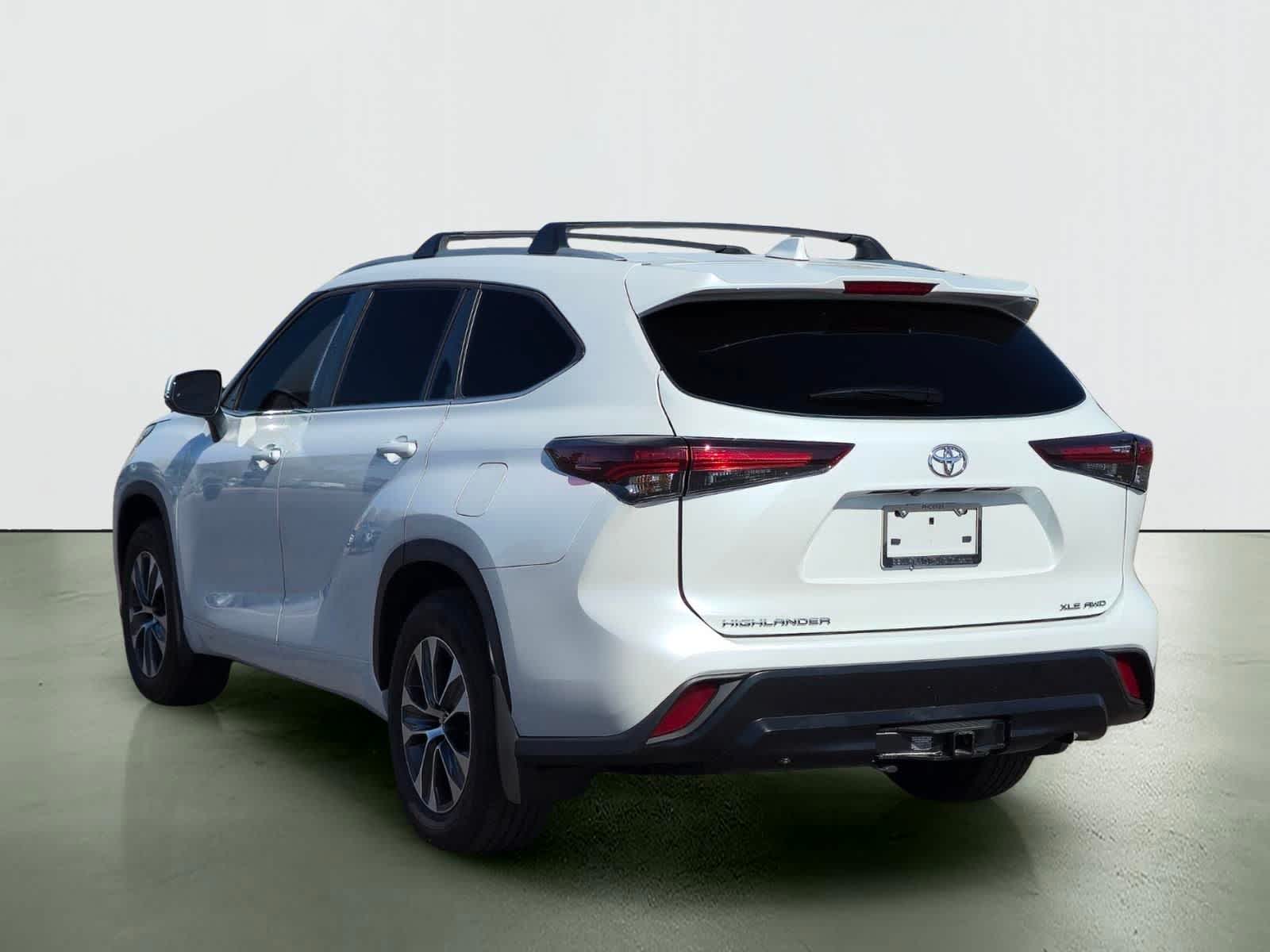 2025 Toyota Highlander XLE