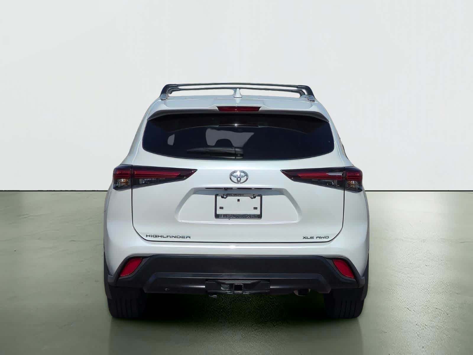 2025 Toyota Highlander XLE