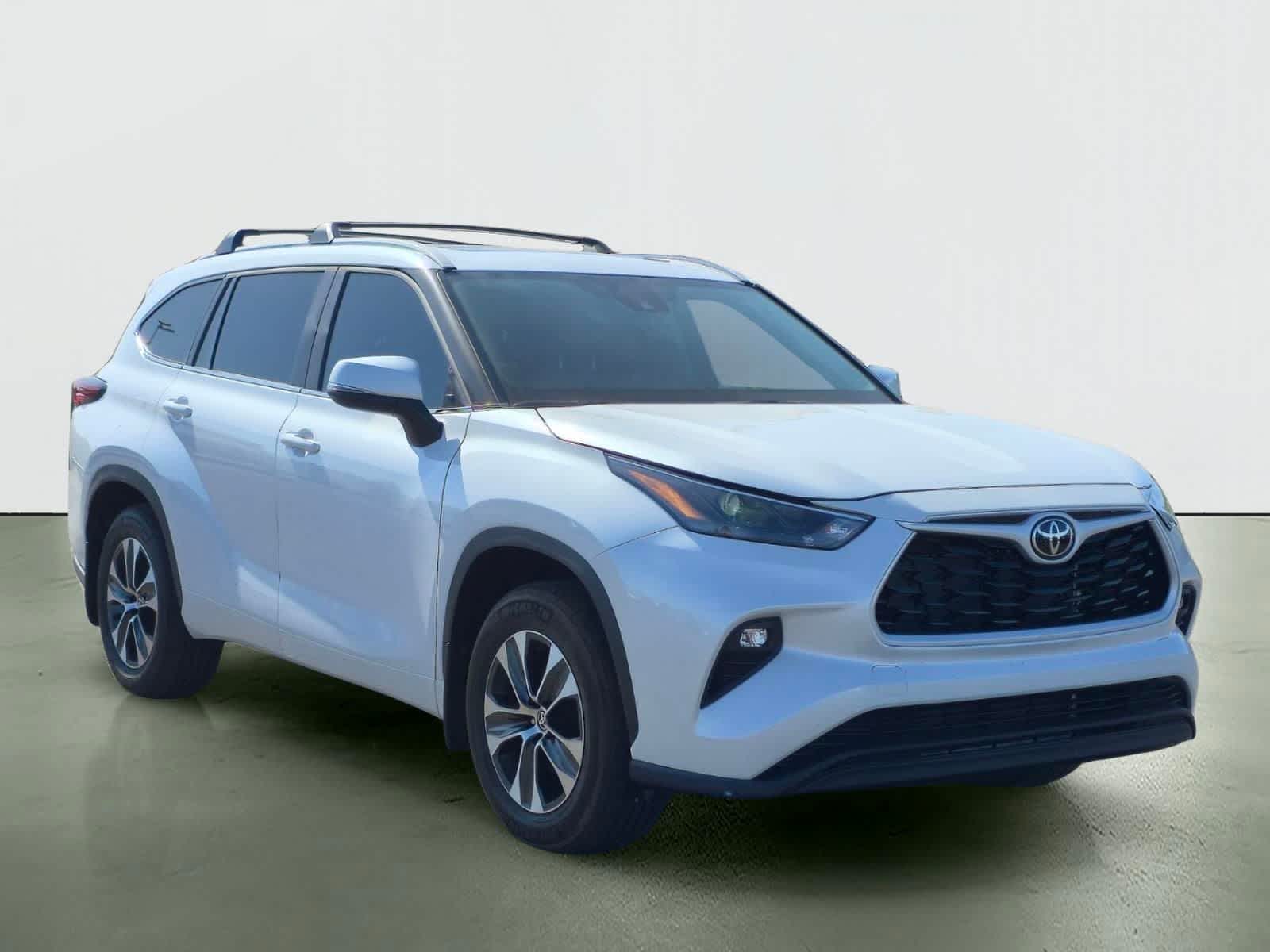 2025 Toyota Highlander XLE