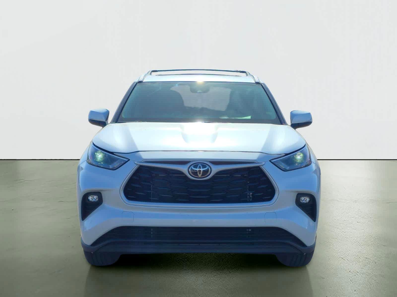 2025 Toyota Highlander XLE