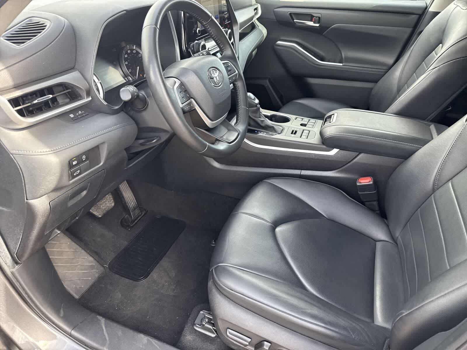 2024 Toyota Highlander XLE