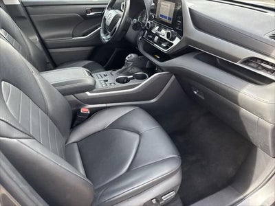 2024 Toyota Highlander XLE