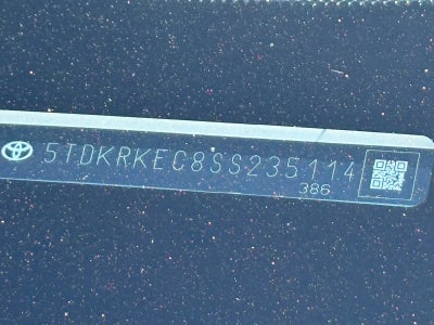 2025 Toyota Sienna LE