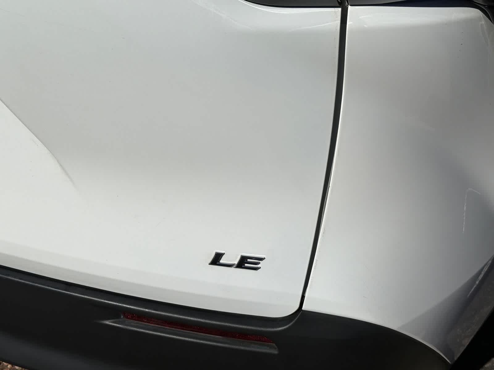 2025 Toyota Sienna LE