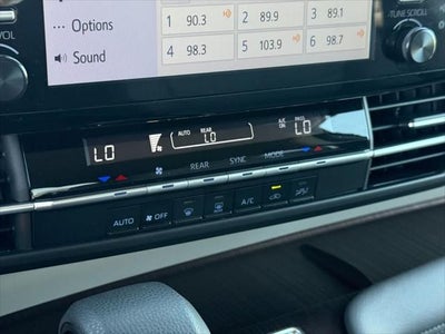2021 Toyota Sienna LE