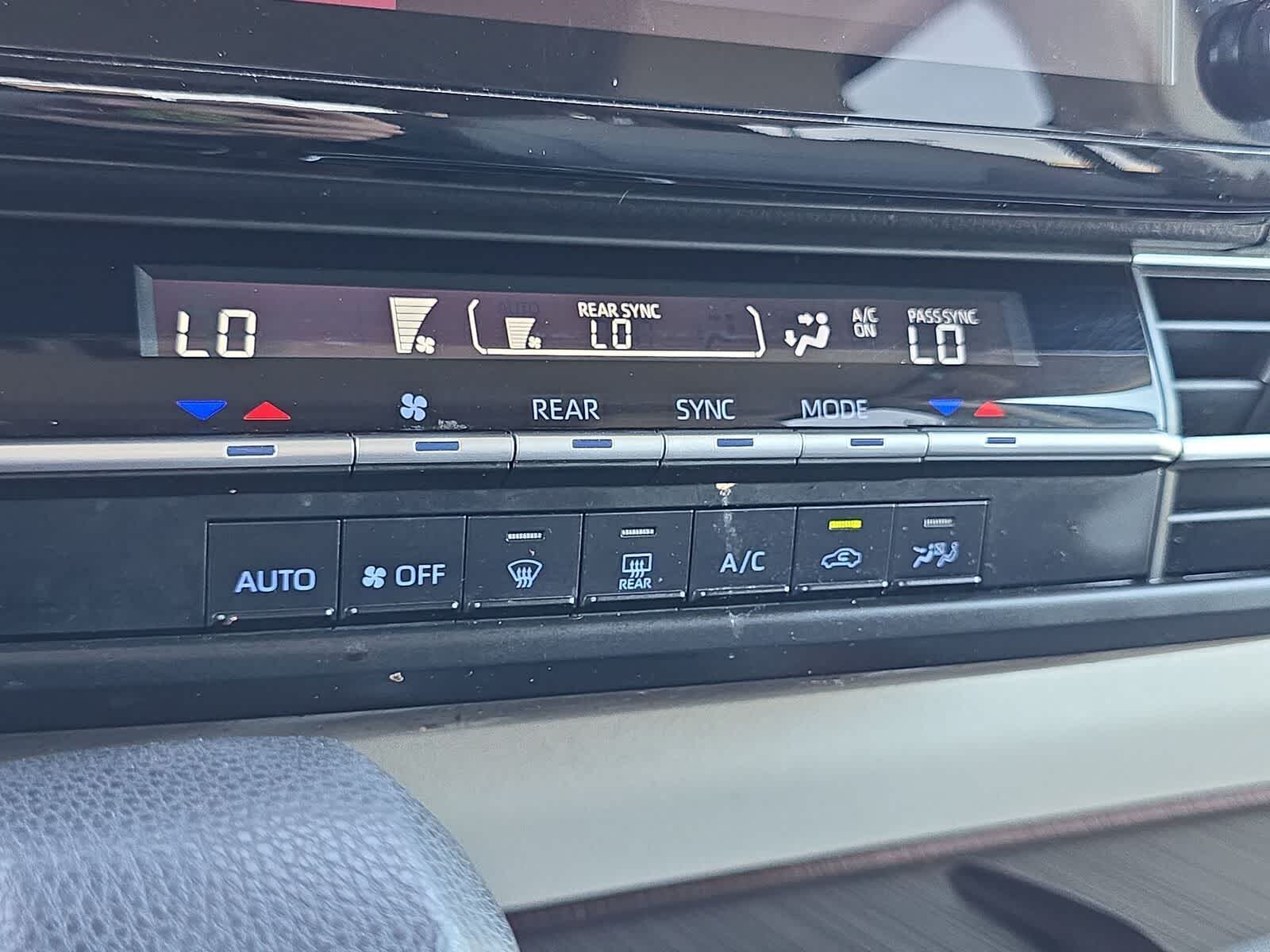 2021 Toyota Sienna LE